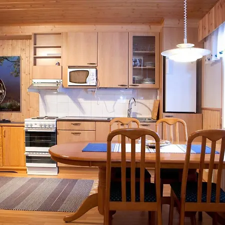 Moehkoen Rajakartano - Ilomantsi Petkeljarvi